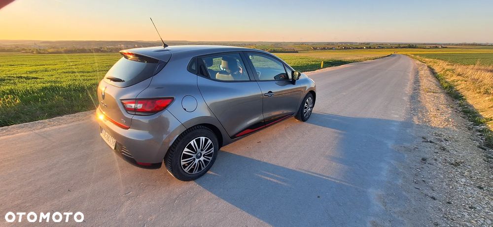 Renault Clio 0.9 TCe Alize EU6 - 8