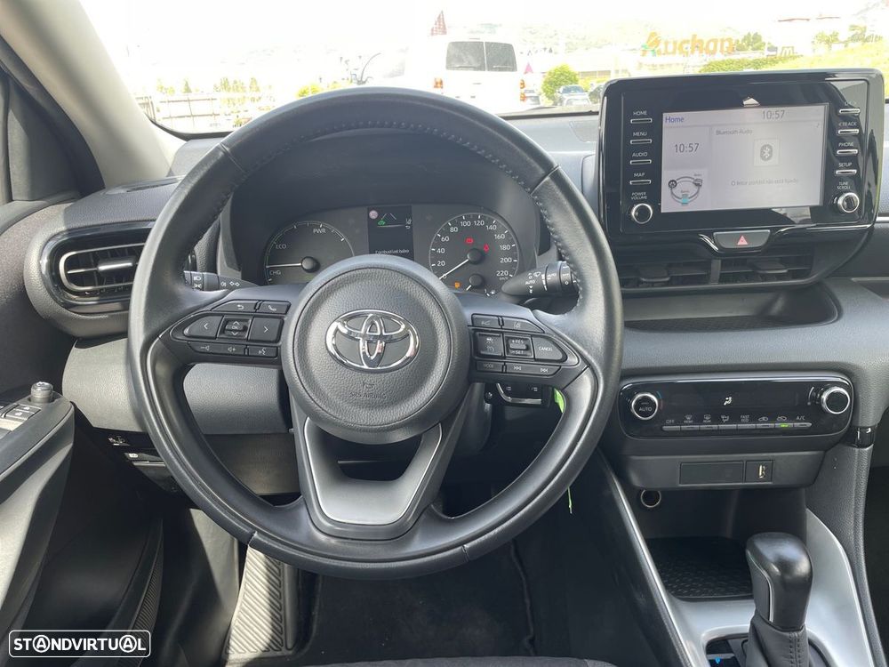 Toyota Yaris - 11