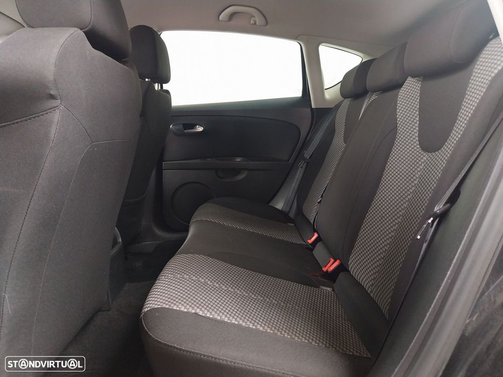 SEAT Leon 1.6 TDI ECOMOTIVE Sport Start/Stop - 8