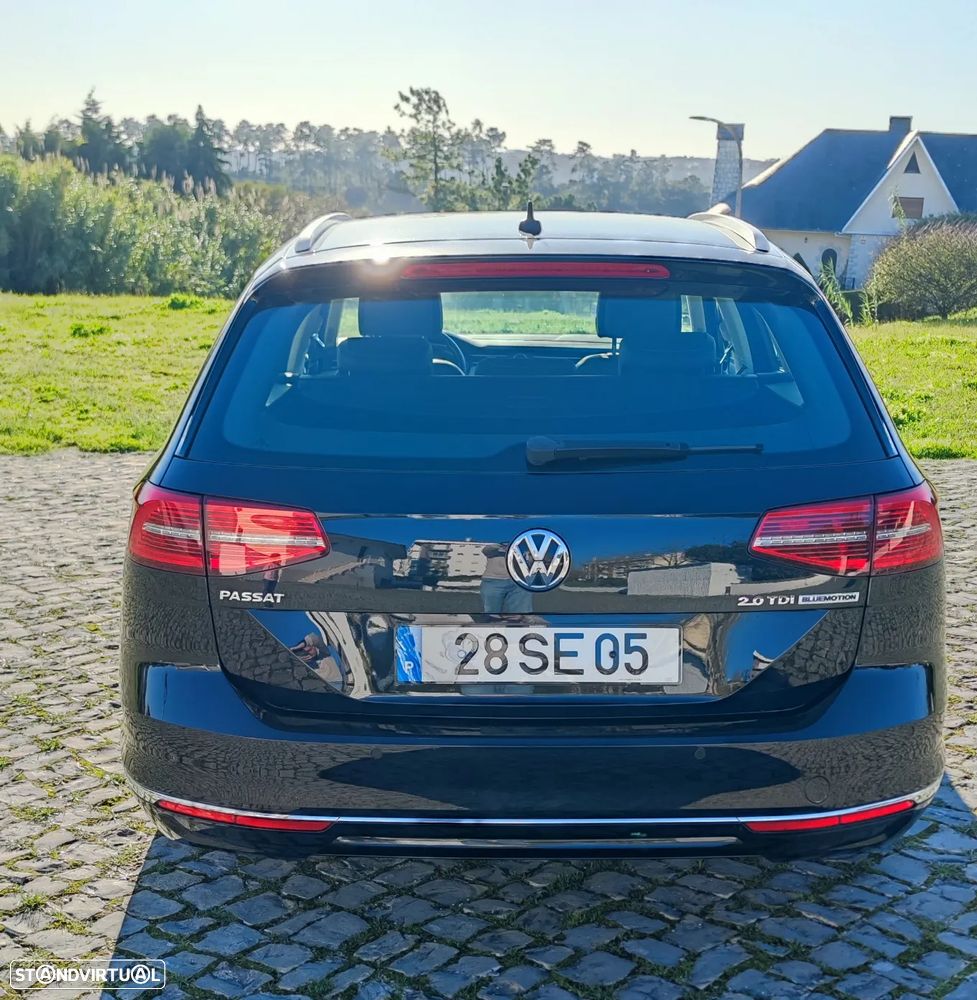 VW Passat Variant 2.0 TDi Highline DSG - 4