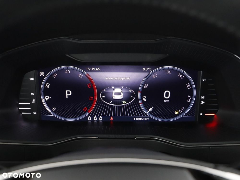 Skoda Superb 2.0 TDI SCR Style DSG - 18