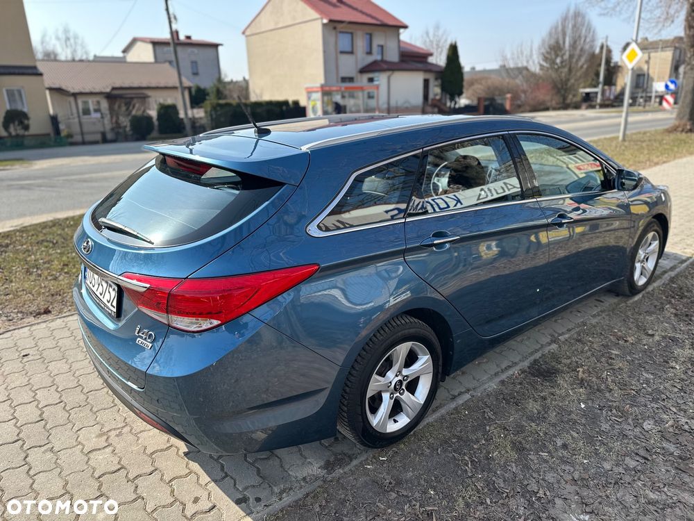 Hyundai i40 i40cw 1.7 CRDi Fifa World Cup Edition - 6