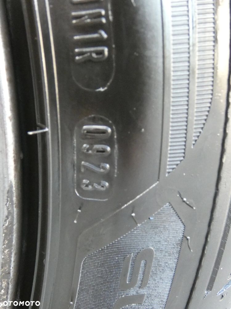 Infiniti Q30 1.6t Premium Tech 7DCT - 36