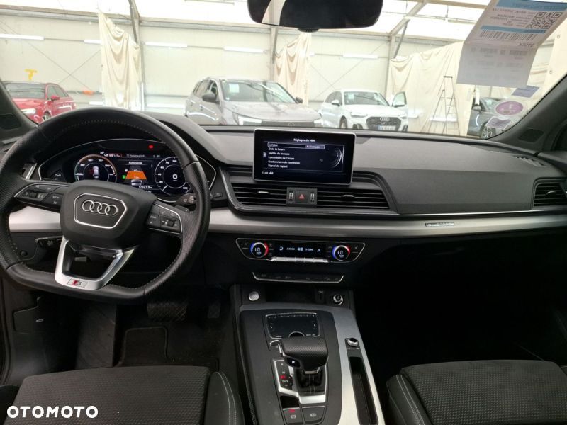Audi Q5 55 TFSIe quattro S tronic S line business - 7