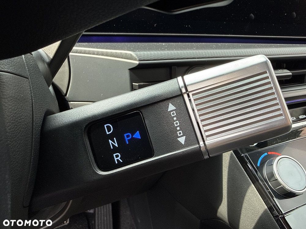 Hyundai Santa Fe - 24