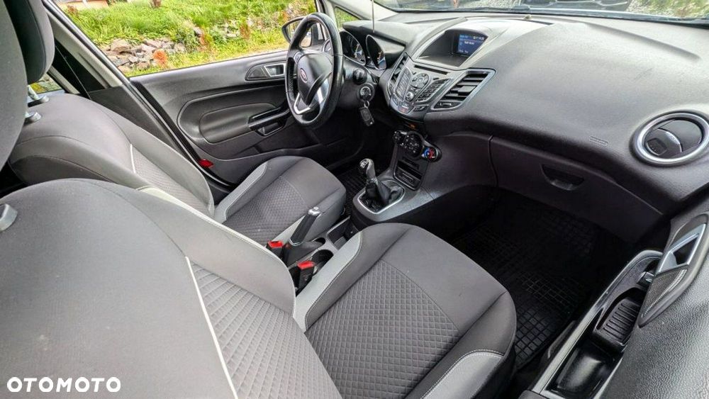 Ford Fiesta - 6