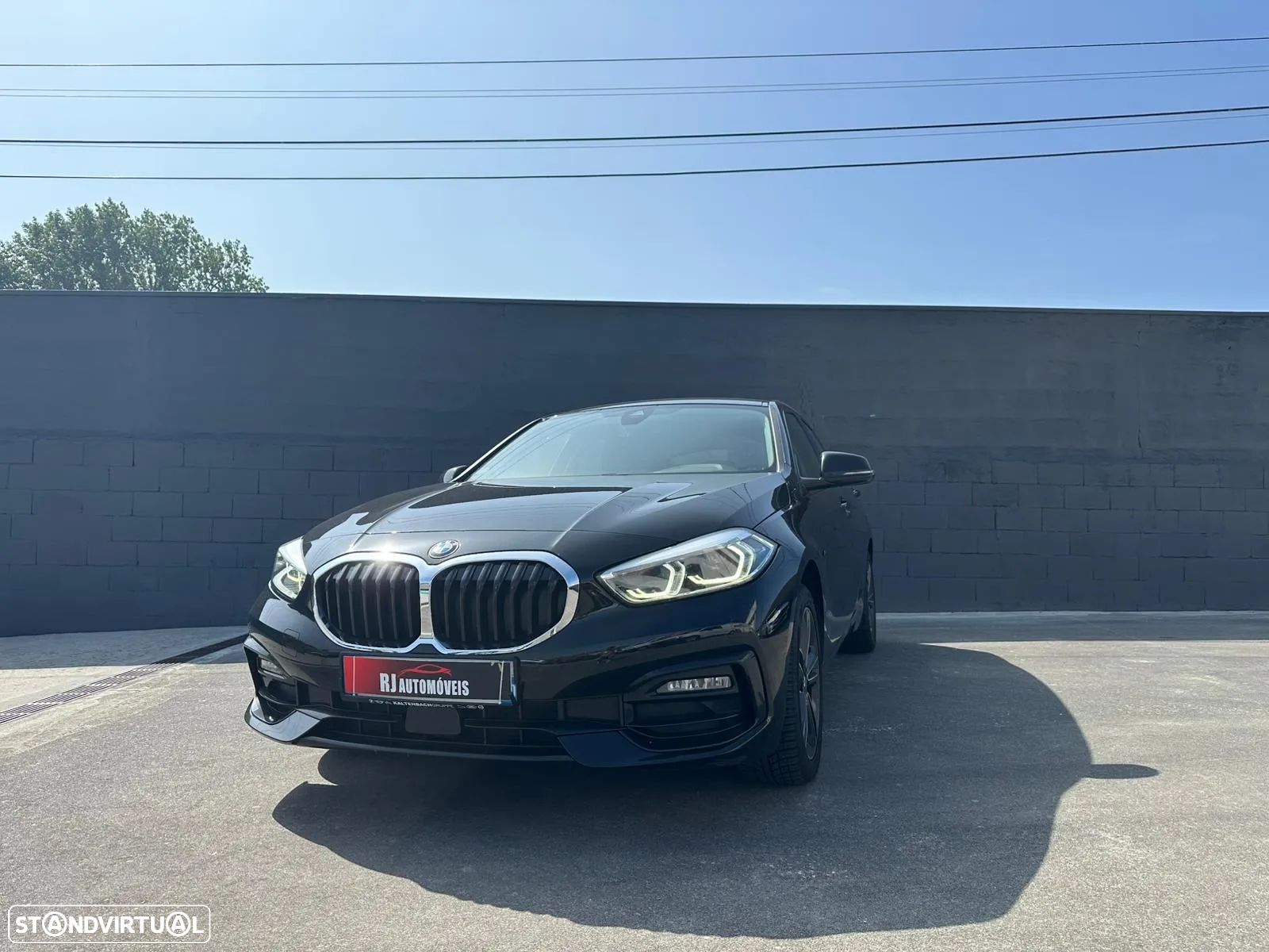BMW 116 d Pack M - 1