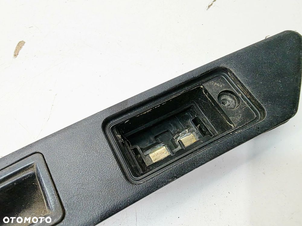 BLENDA PODŚWIETLENIE TABLICY AUDI A6 C6 Q7 4L 4L0827574 - 8