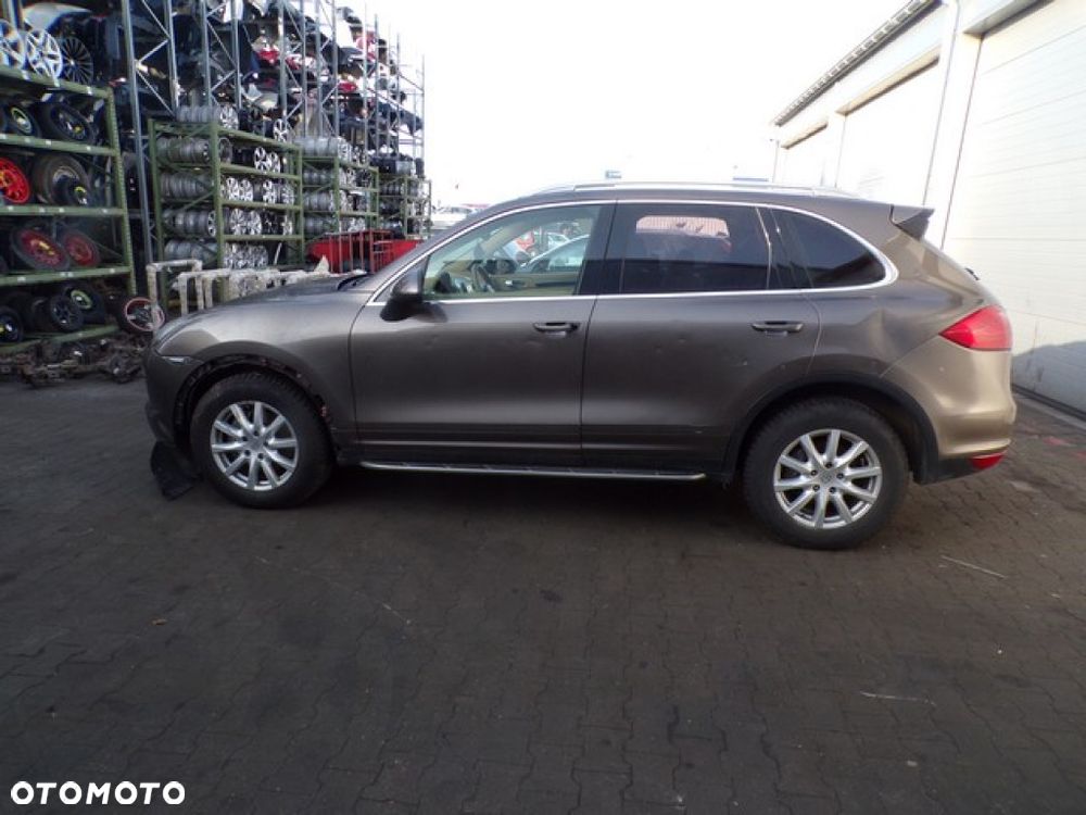 Części - Porsche Cayenne 2 II 92A 3.0 TDI 245 KM 10R - 1
