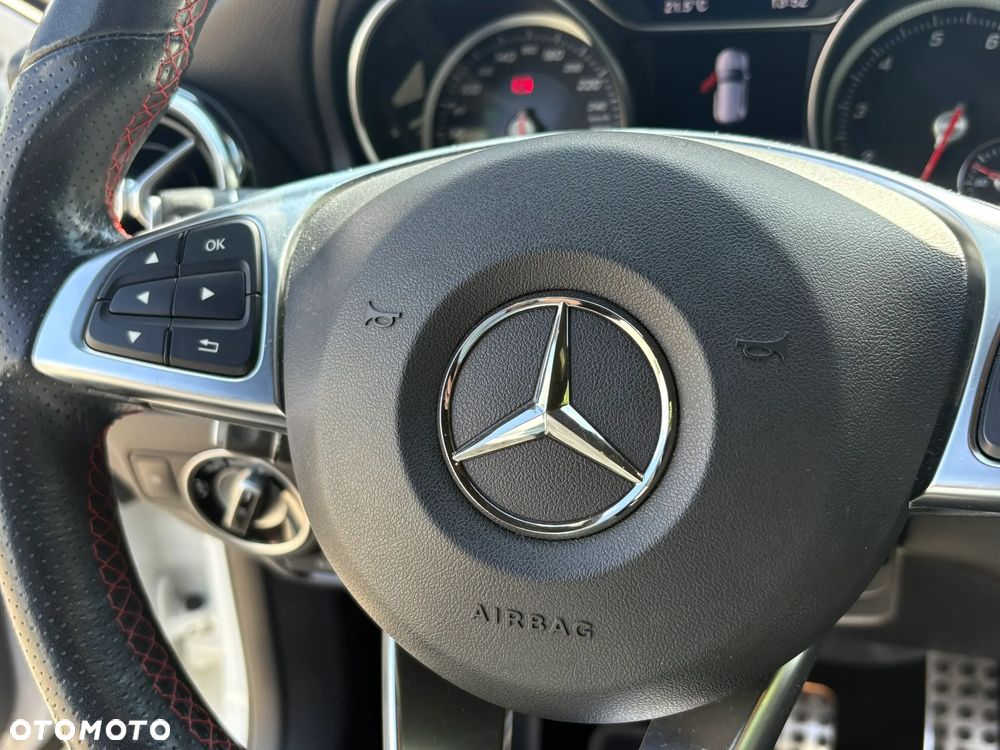 Mercedes-Benz GLA 180 7G-DCT AMG Line - 27