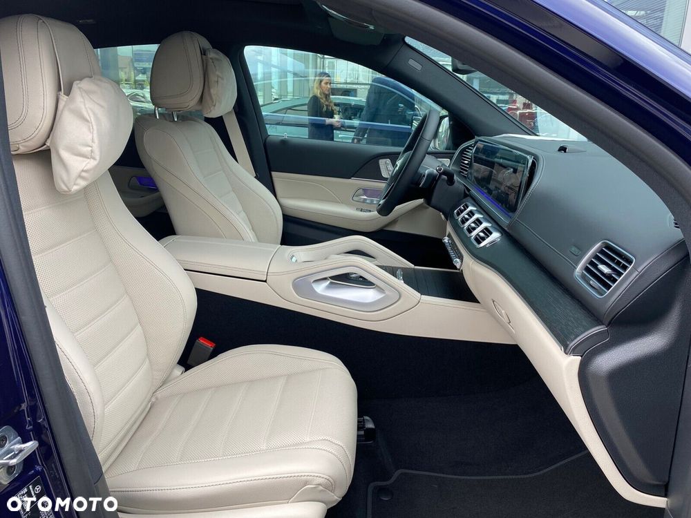 Mercedes-Benz GLE - 25