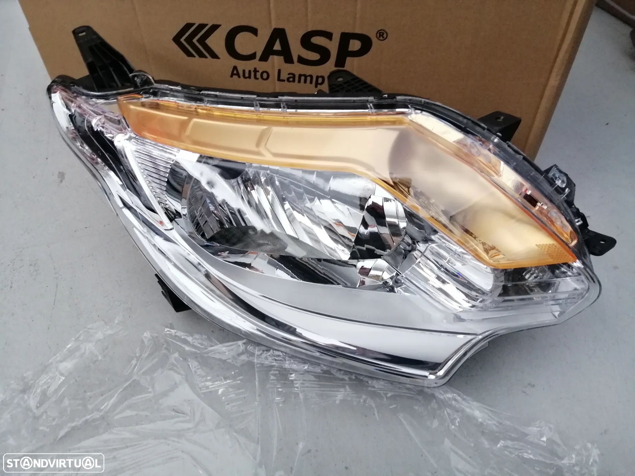 Faróis Farol da frente Mitsubishi L200 Anos 2015 a 2019 - 1