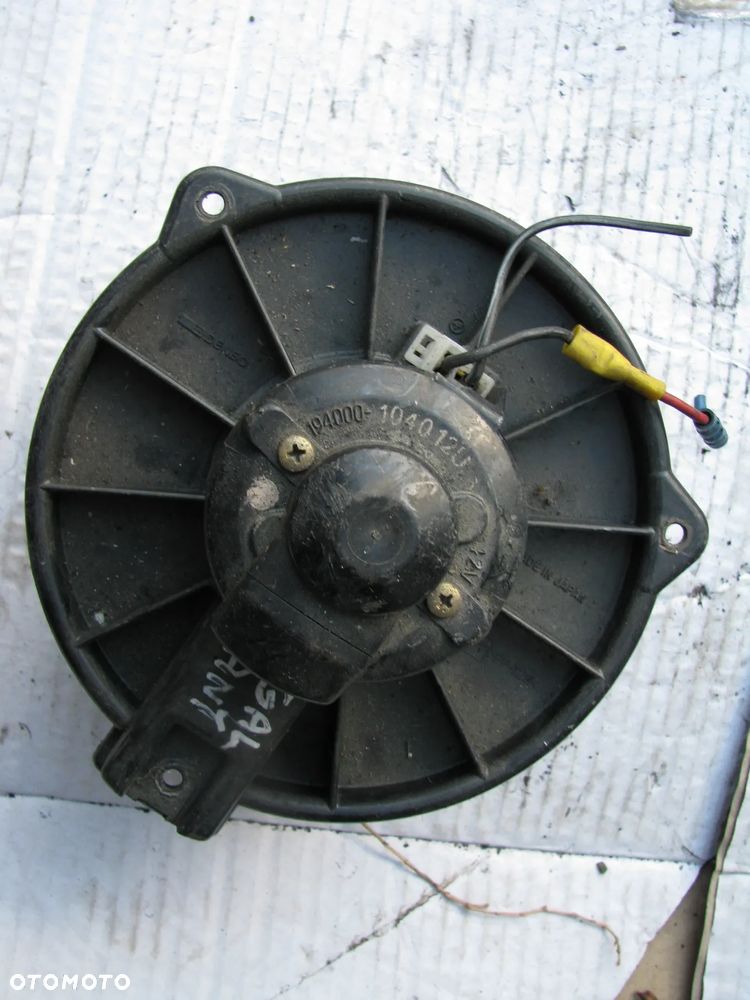 DMUCHAWA WENTYLATOR NAWIEWU EU 194000 MITSUBISHI GALANT 8 VIII - 1
