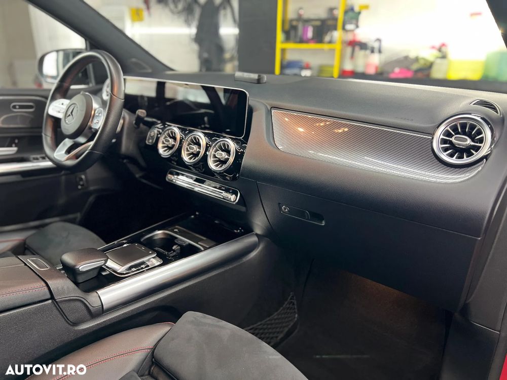 Mercedes-Benz B 180 - 12