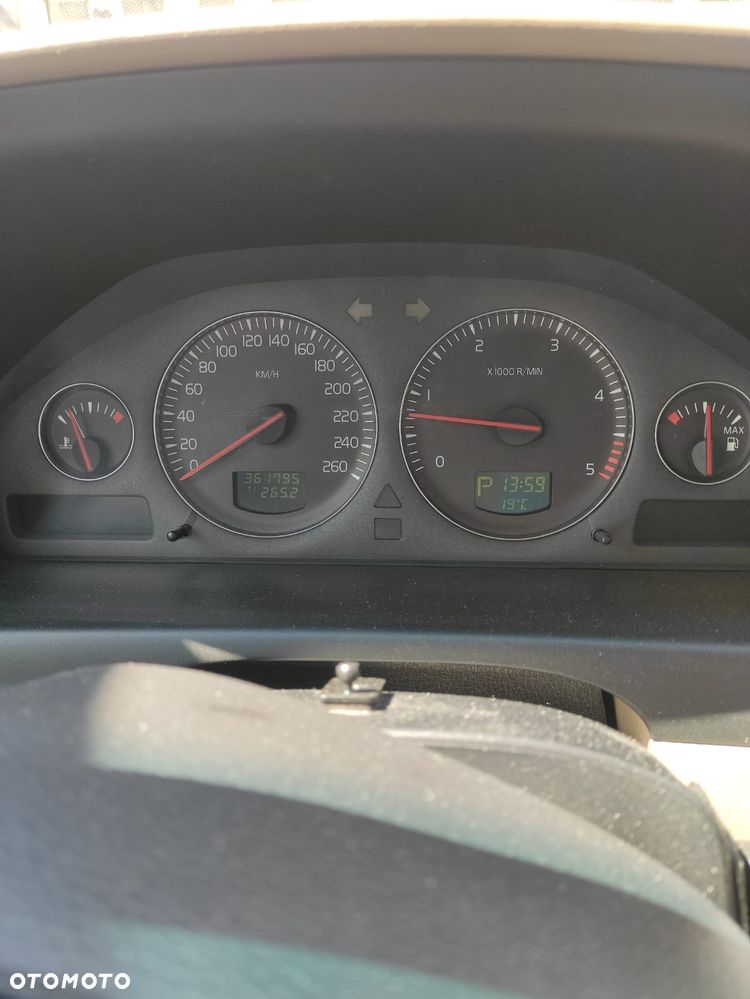 Volvo XC 70 D5 AWD Summum - 24
