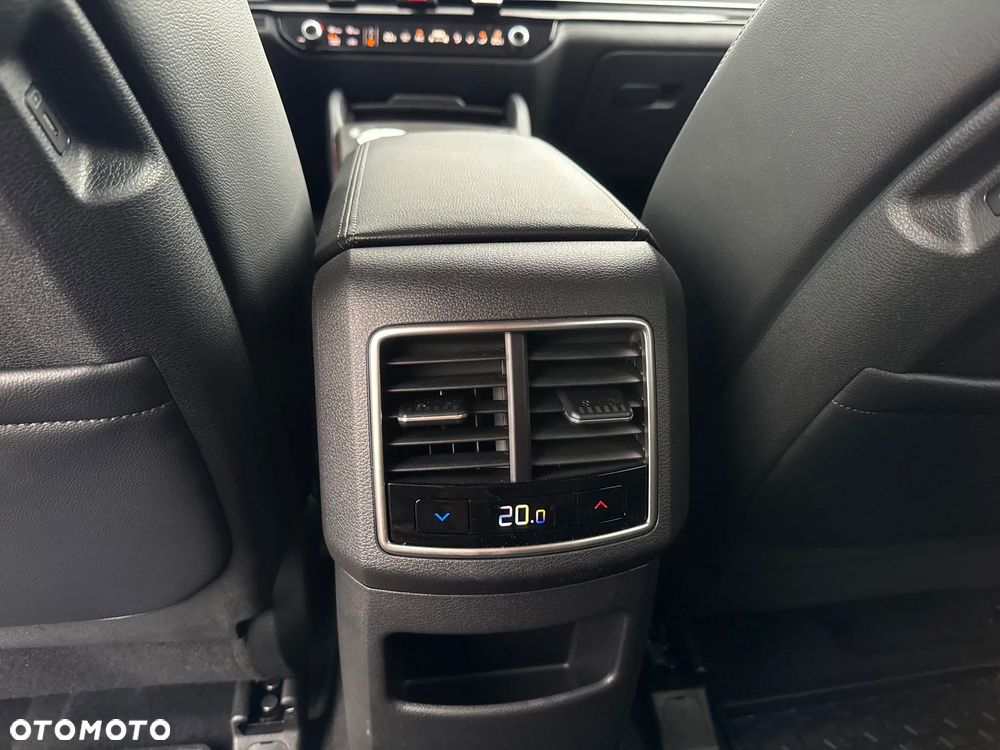 Kia Sportage - 17