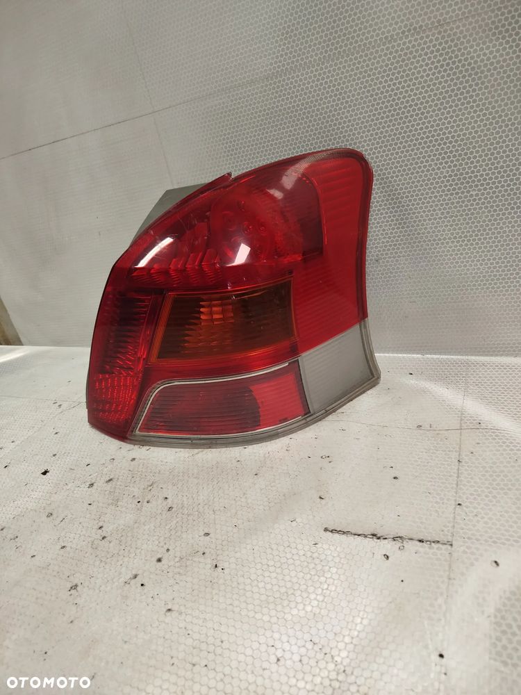 + LAMPA TYŁ TYLNA PRAWA TOYOTA YARIS 2 LIFT FL - 3