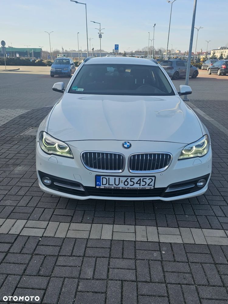 BMW Seria 5 520d xDrive - 13