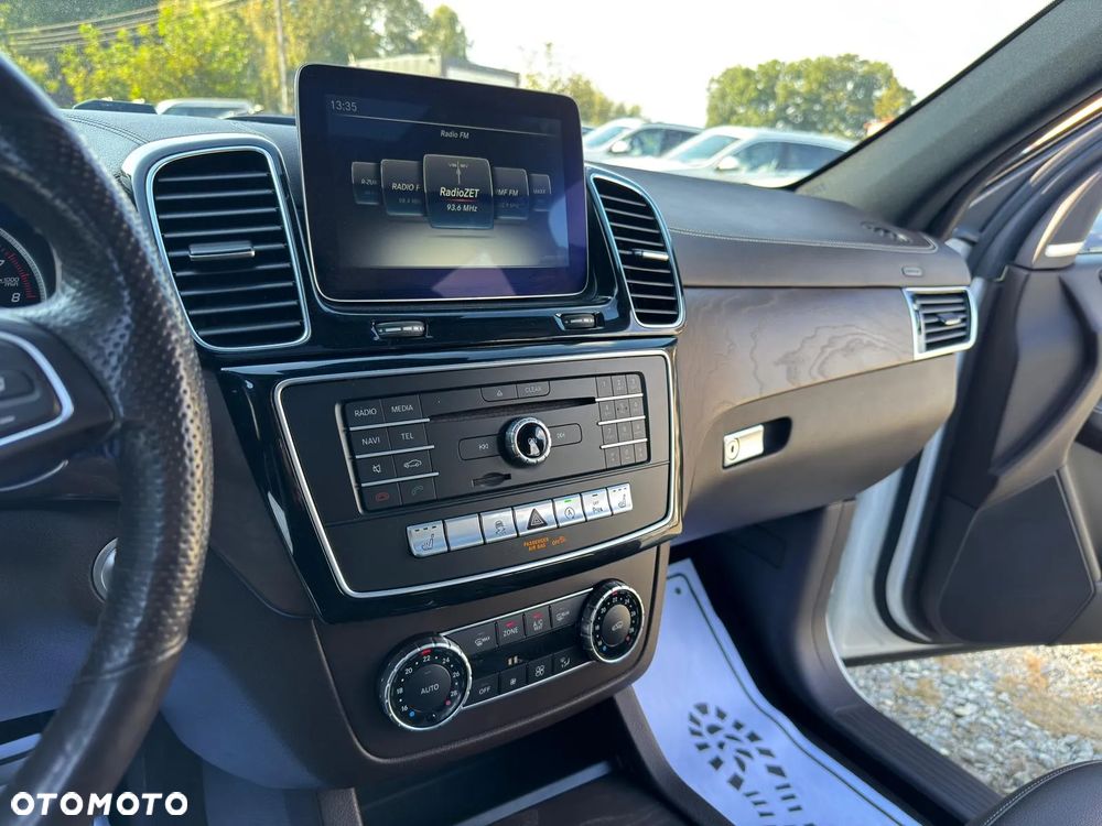 Mercedes-Benz GLS 450 4Matic 9G-TRONIC - 32
