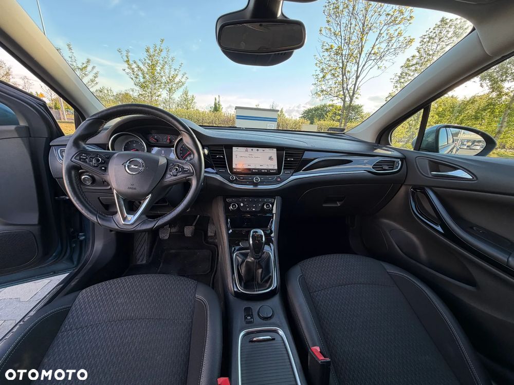 Opel Astra - 11