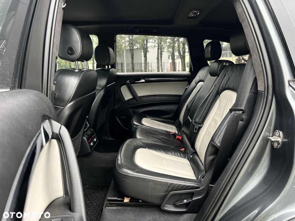 Audi Q7 - 24