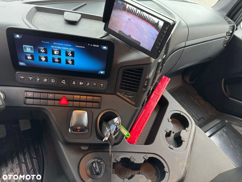 Mercedes-Benz AROCS 3351 6x6 WYWROTKA TRÓJSTRONNA Z BORDMATIKIEM - 19