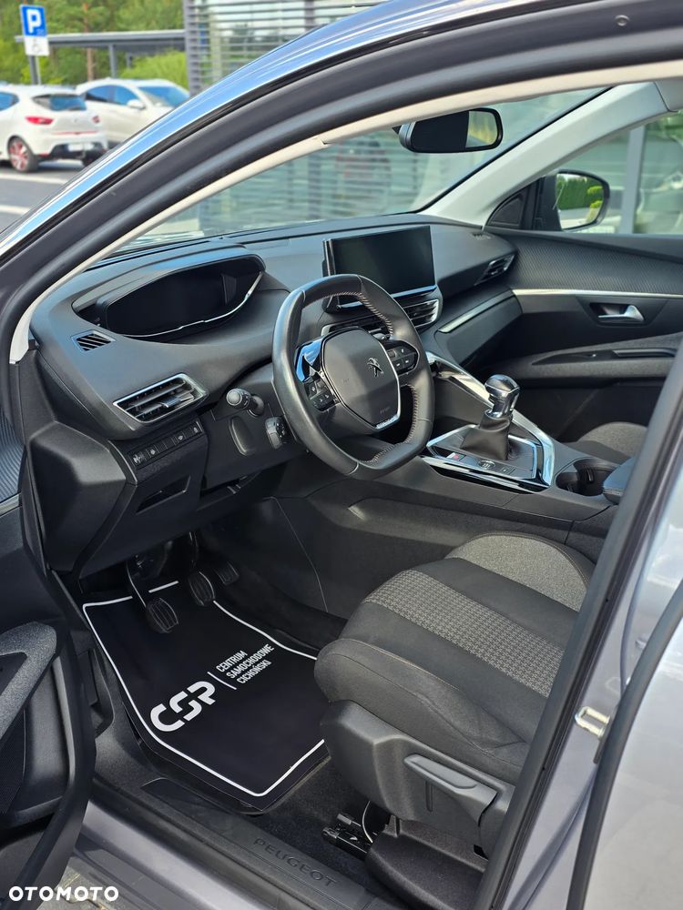 Peugeot 3008 1.5 BlueHDi Allure Pack S&S - 18