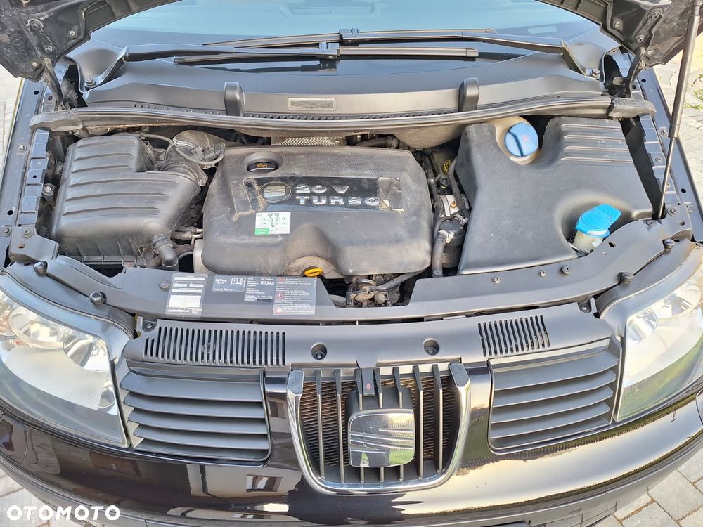 Seat Alhambra 1.8 20V Turbo Sport - 23