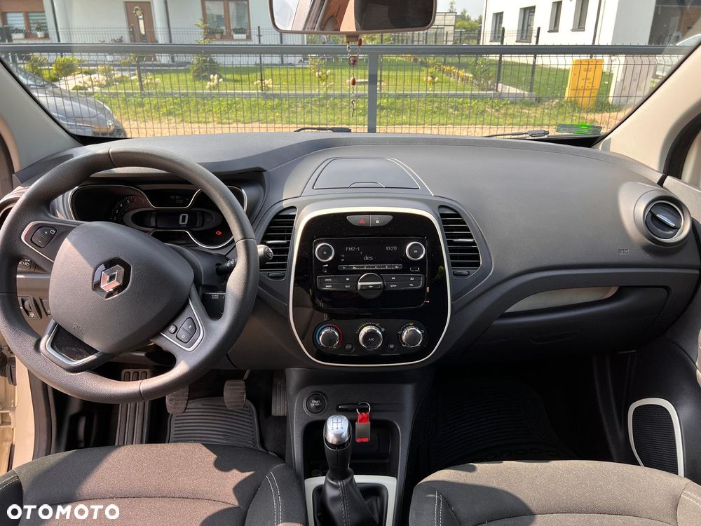Renault Captur 0.9 Energy TCe Life EU6 - 8