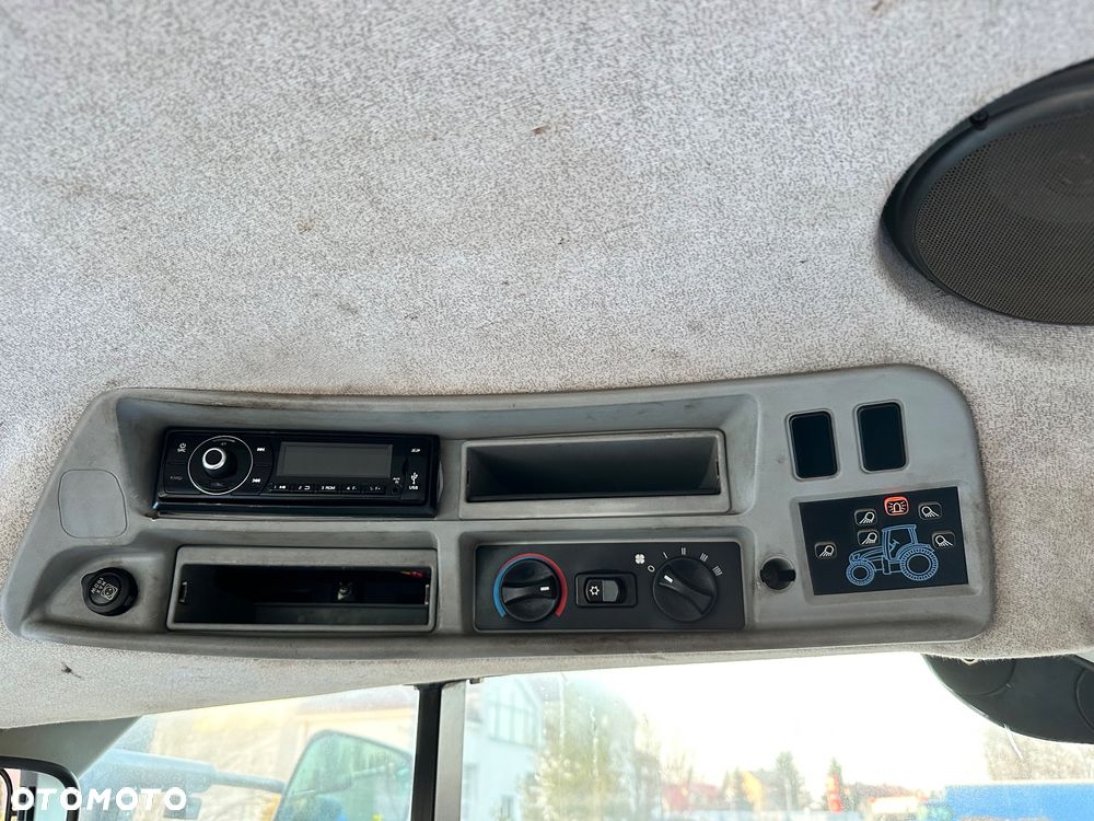 New Holland T7.220 * PowerCommand * PowerShift * - 9