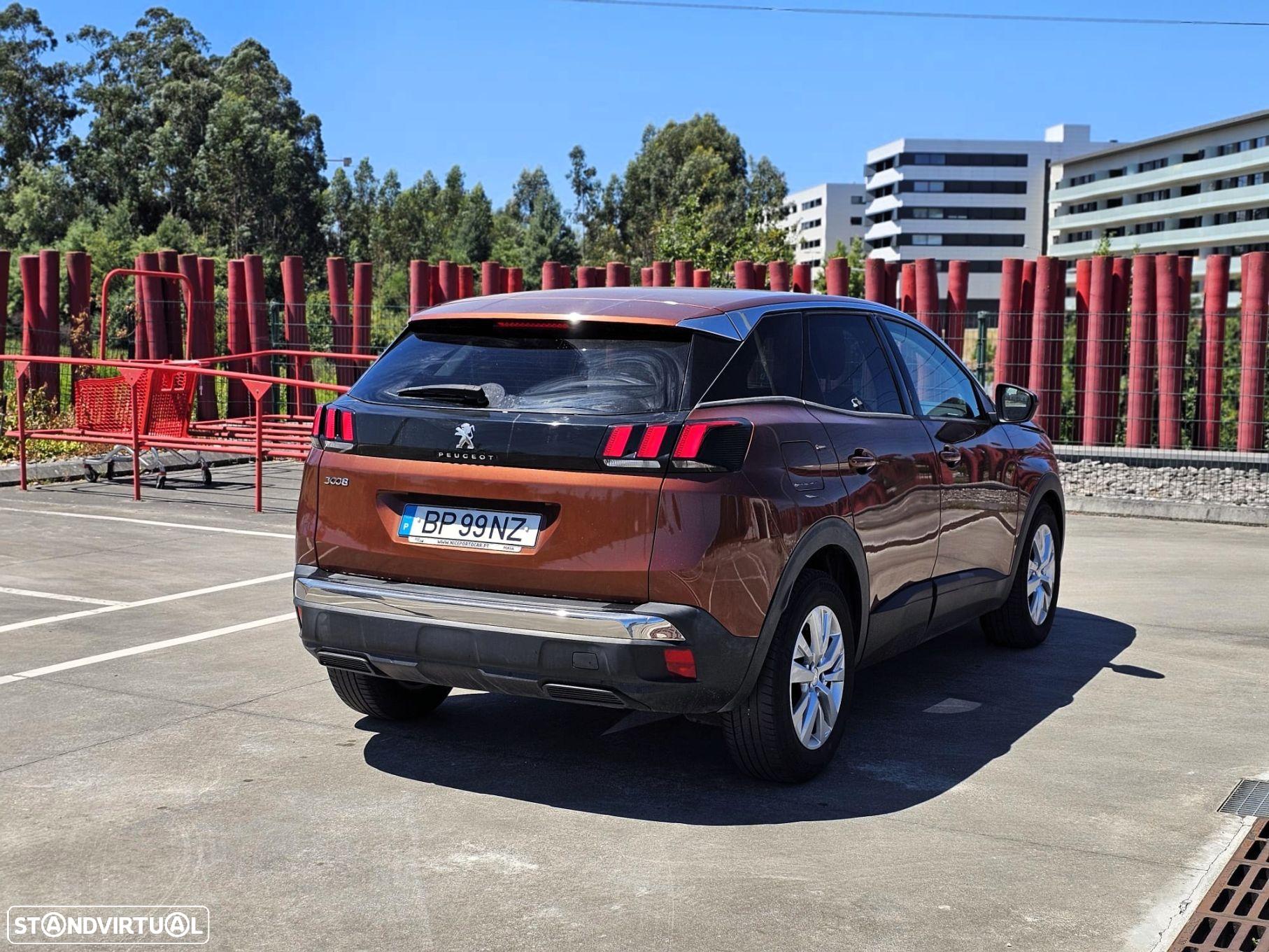 Peugeot 3008 1.2 PureTech Allure EAT8 - 5