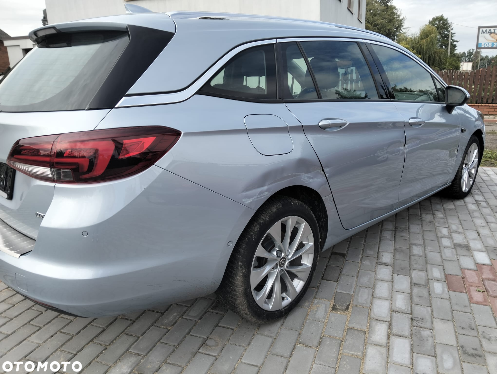 Opel Astra 1.6 D (CDTI) Start/Stop Innovation - 4