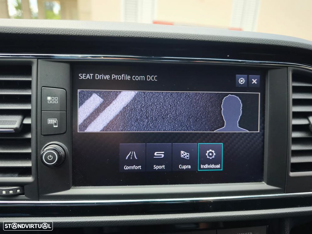 SEAT Leon ST 2.0 TSI Cupra 4Drive DSG S/S - 38