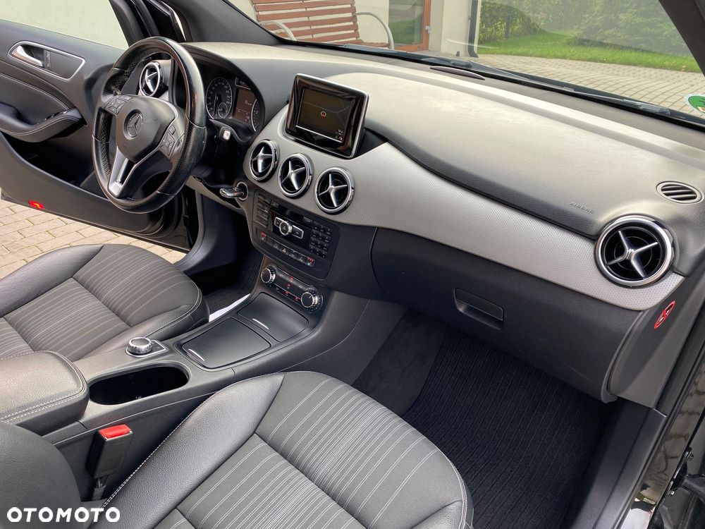 Mercedes-Benz Klasa B 180 CDI 7G-DCT - 27