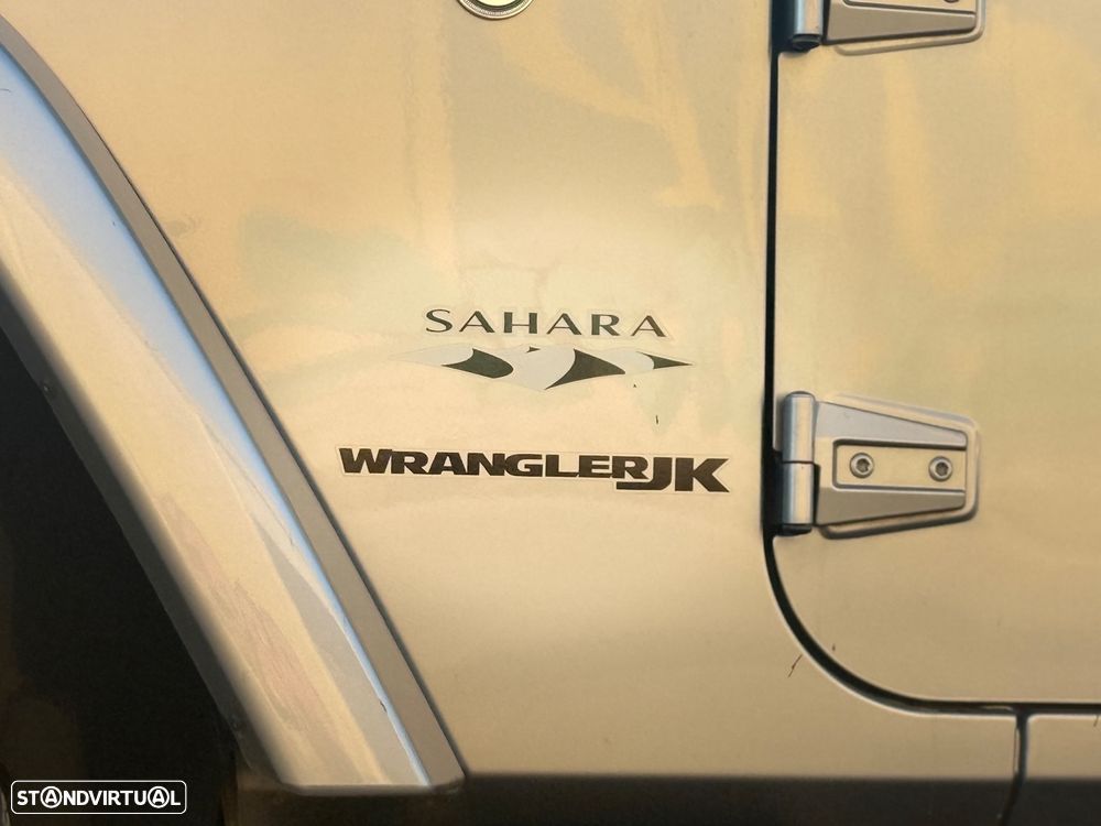 Jeep Wrangler - 5