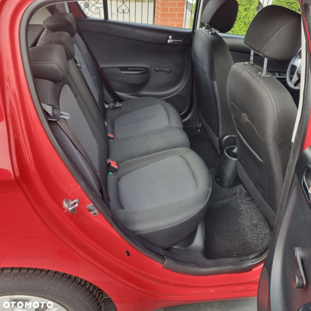 Hyundai i20 1.25 Classic + - 17