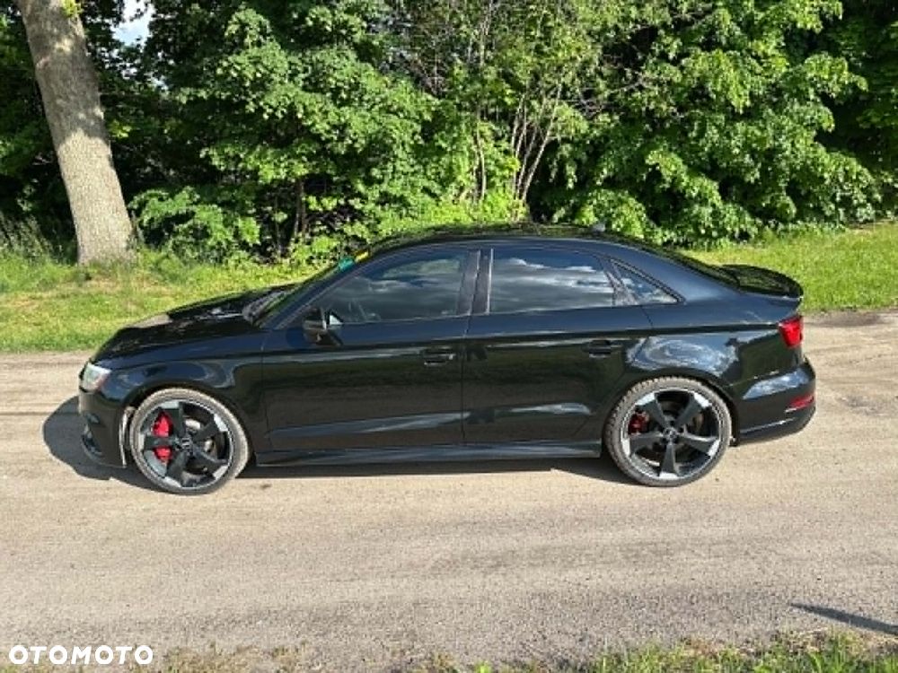 Audi RS3 Limousine 2.5 TFSI Quattro S tronic - 4