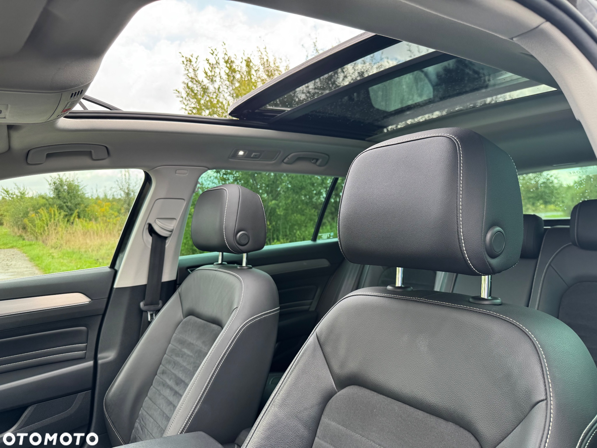 Volkswagen Passat 1.5 TSI EVO Elegance DSG - 27
