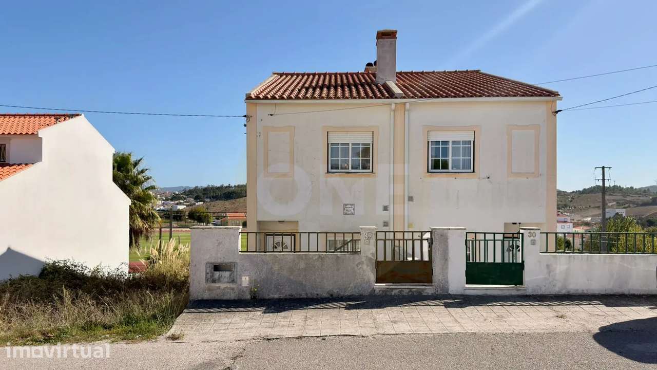 Moradia T2 c/ garagem, Paúl, Torres Vedras - Grande imagem: 2/34