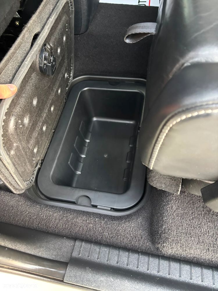 Fiat Freemont 2.0 Multijet 16V DPF Automatik Allrad Lounge - 26