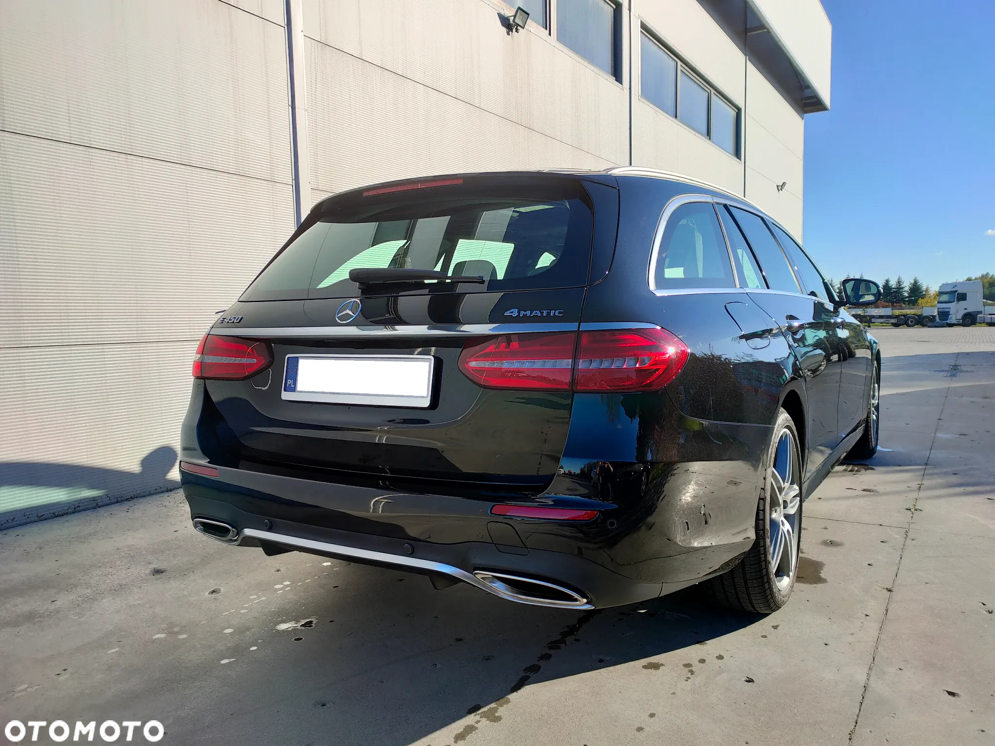 Mercedes-Benz Klasa E 450 4Matic T 9G-TRONIC AMG Line - 10