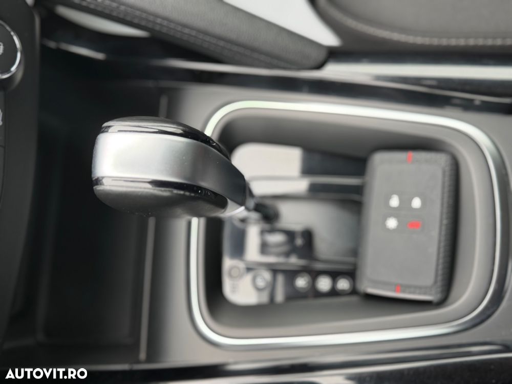 Renault Kadjar 1.6 DCI CVT Intens - 10