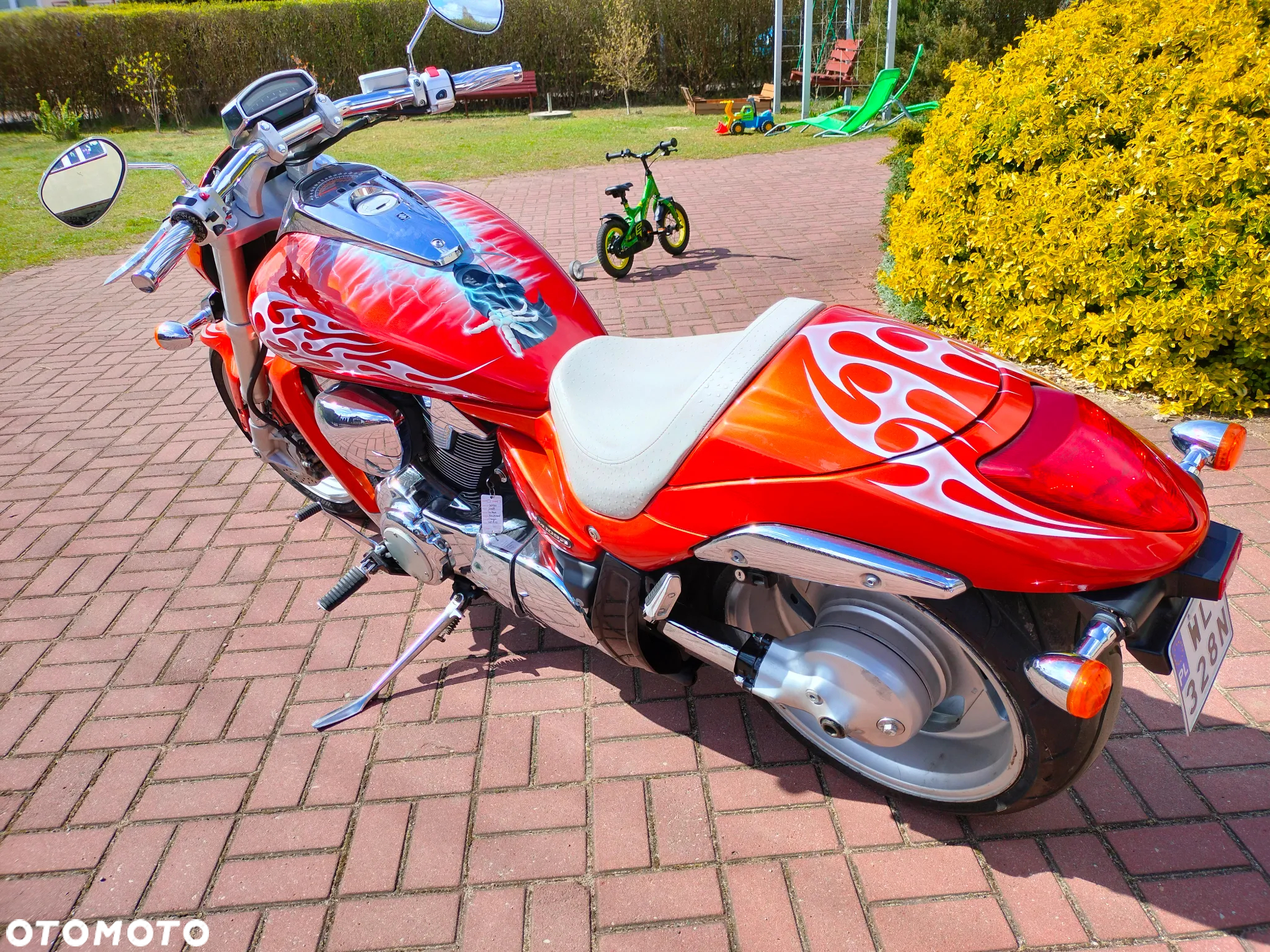Suzuki Boulevard - 7