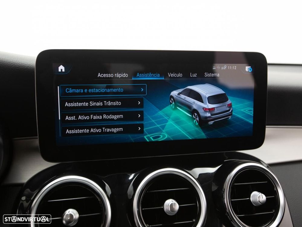 Mercedes-Benz GLC 300 de 4Matic - 32