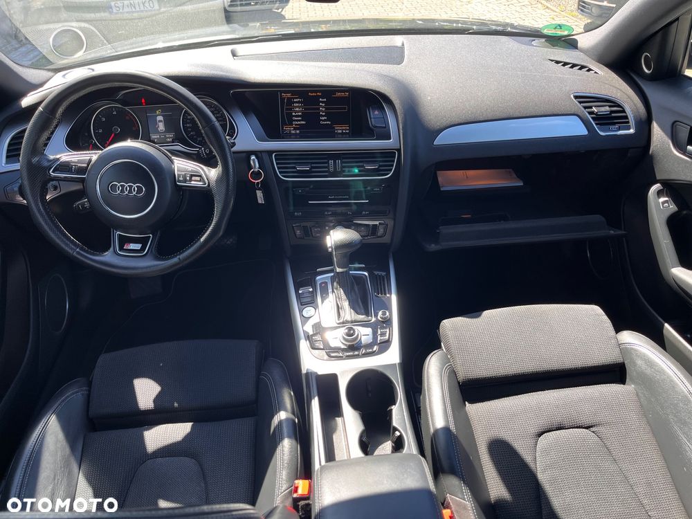 Audi A4 Avant 2.0 TDI DPF multitronic S line Sportpaket - 12