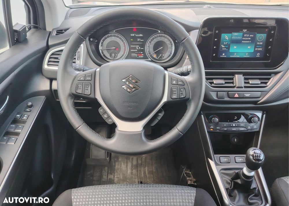 Suzuki S-Cross 1.4 Boosterjet MHEV Passion - 26