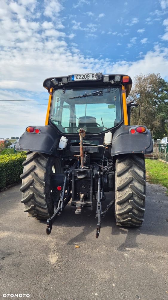 Valtra N82 - 6