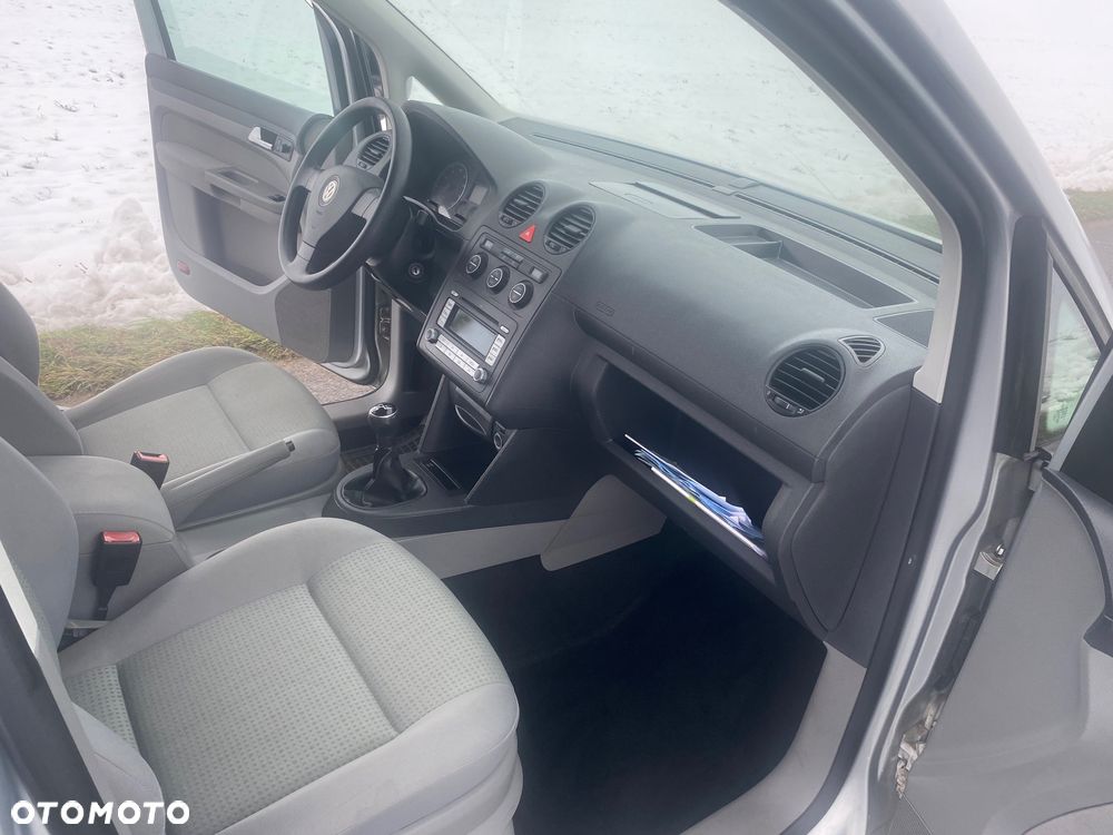 Volkswagen Caddy 1.6 Life (7-Si.) - 11