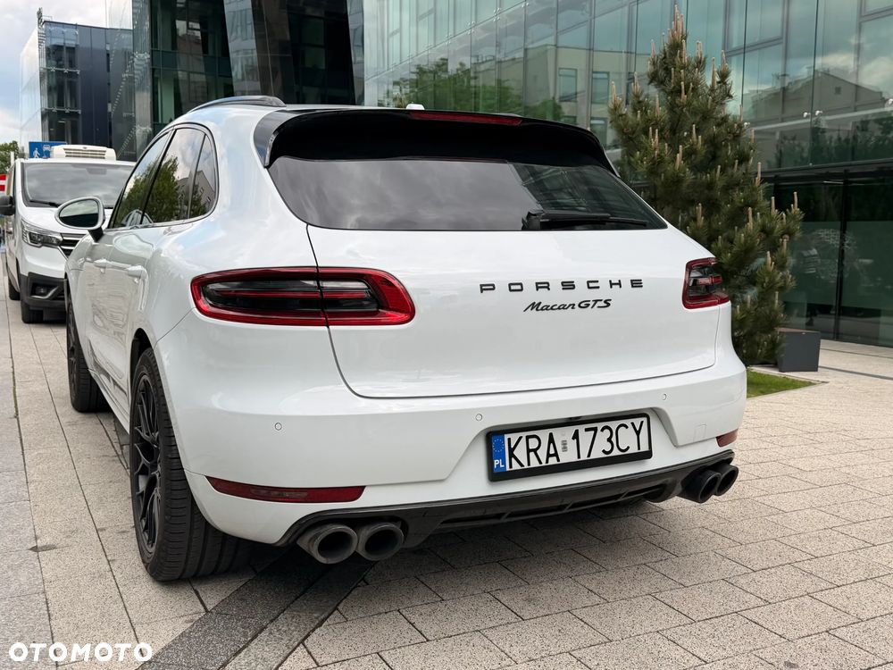 Porsche Macan - 3