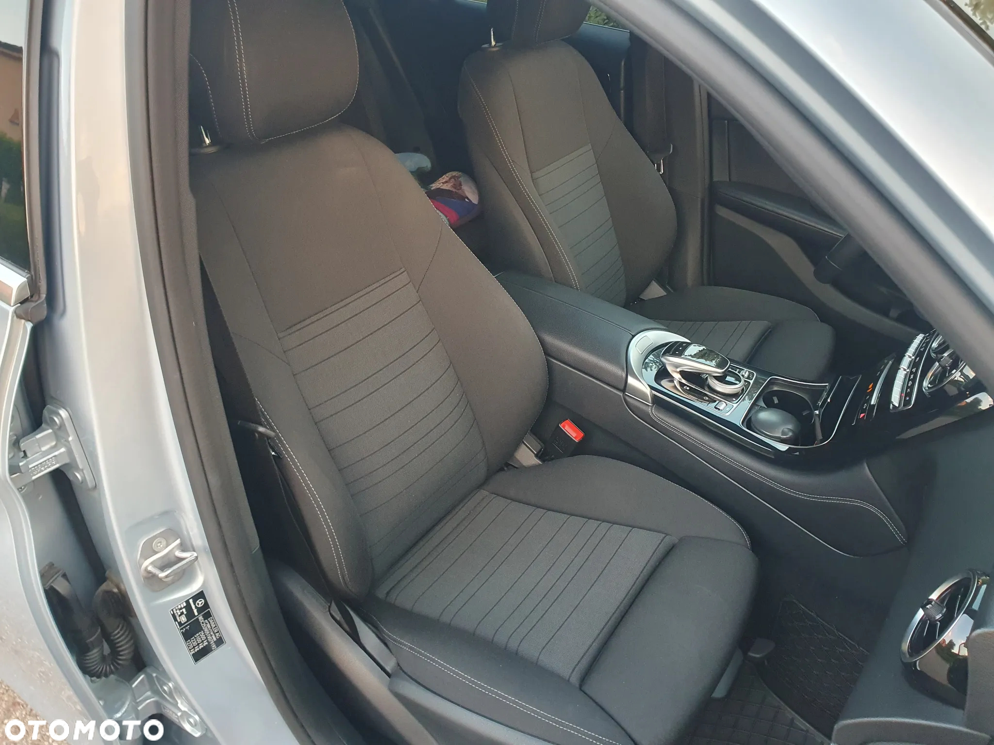 Mercedes-Benz GLC 220 d 4Matic 9G-TRONIC - 13